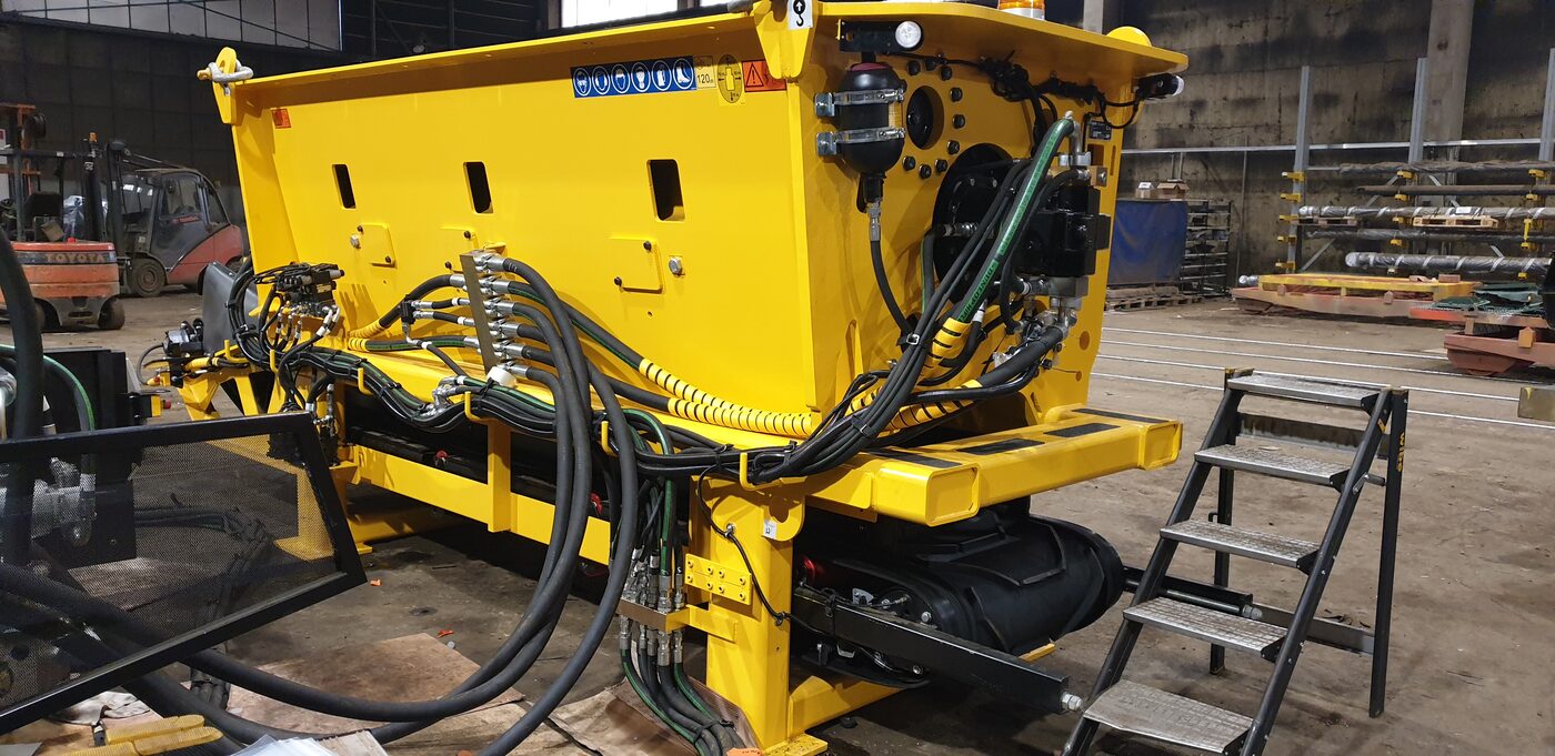 Mechanical assembly and equipment